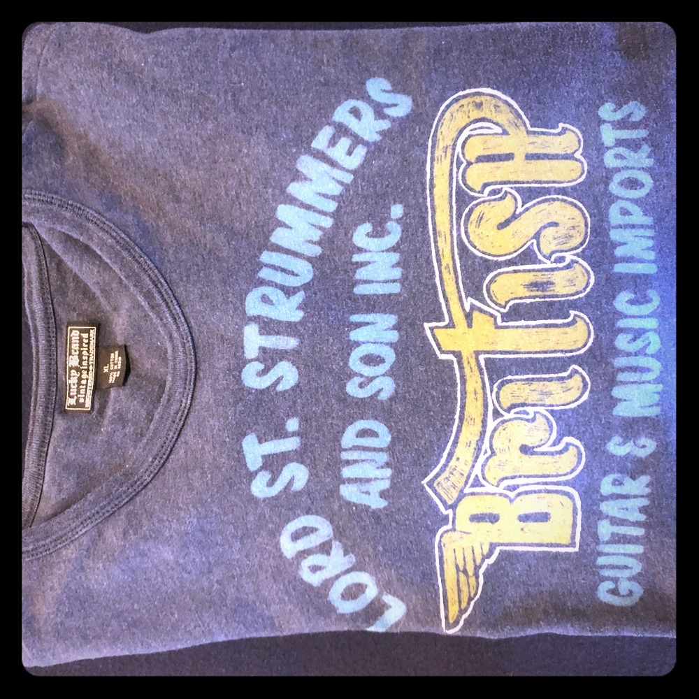 Lucky Brand men’s long sleeve t-shirt (XL)